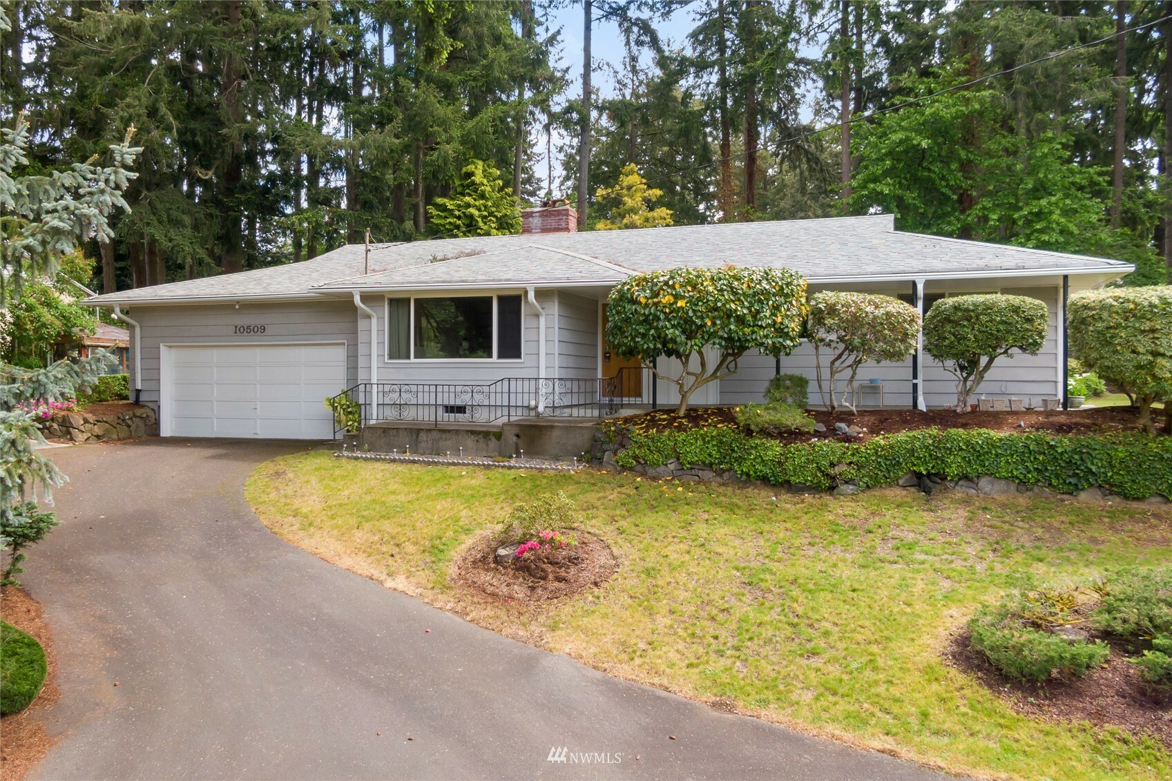 Property Photo: 10509 Northstar Way SW WA 98498