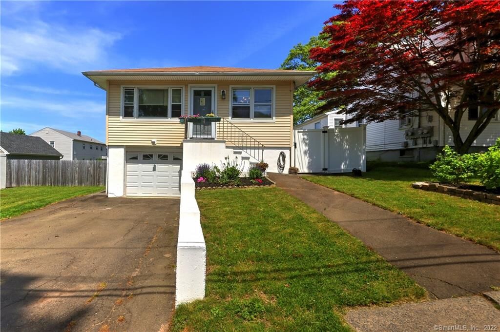 Property Photo: 154 Tuthill Street CT 06516