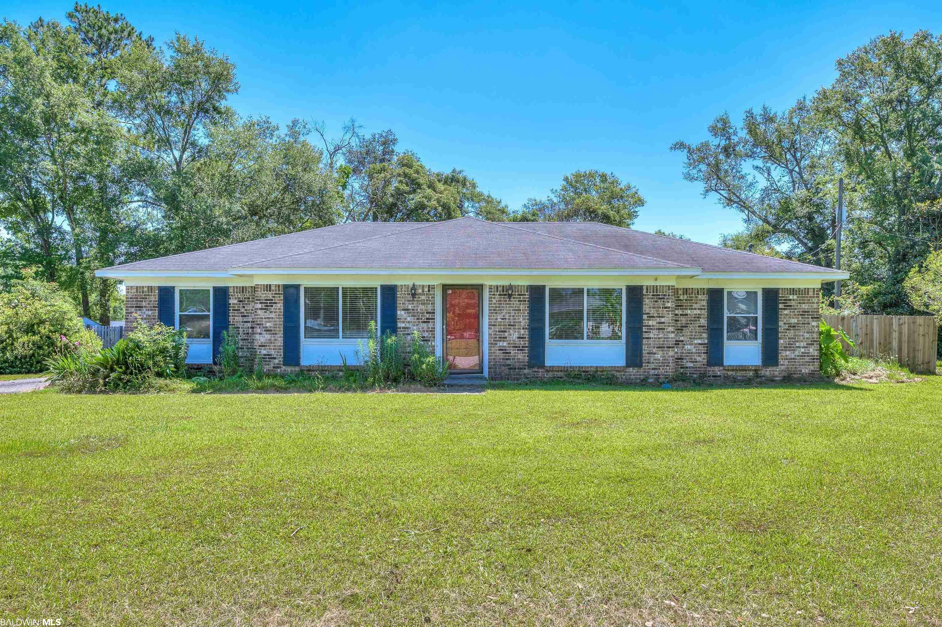 Property Photo:  710 N Cedar Street  AL 36535 