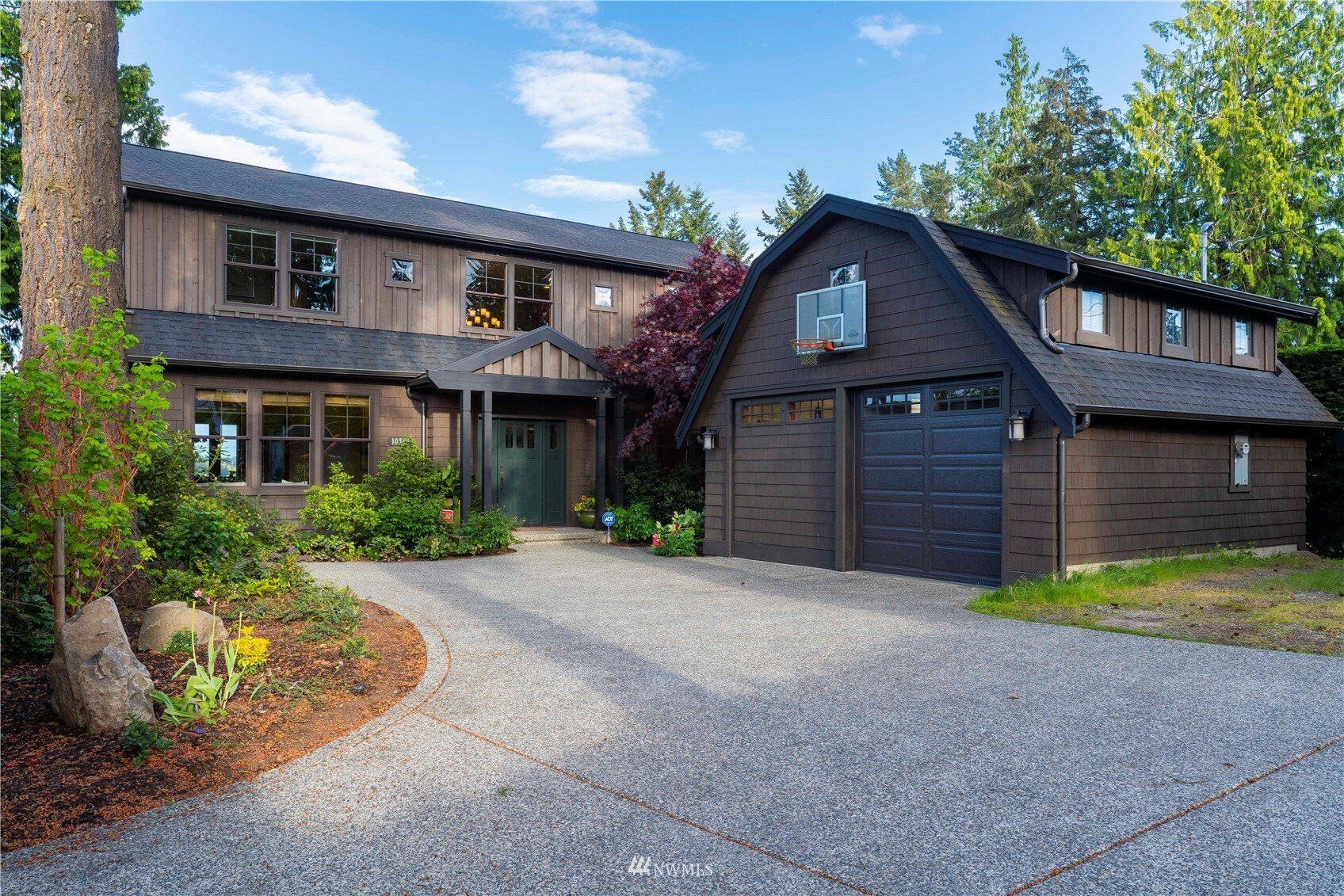 Property Photo:  10344 Sand Point Way NE  WA 98125 