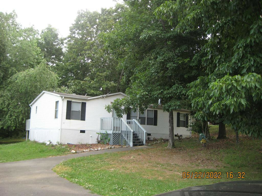 Property Photo:  210 W Meadows Lane NE  TN 37312 