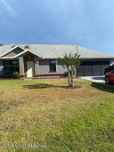 Property Photo: 750 SE Davenport Street SE FL 32909