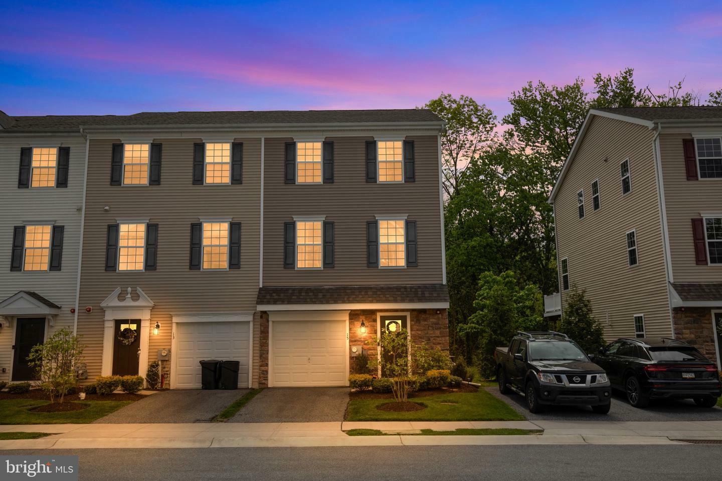 Property Photo: 15 Faraday Court PA 19070