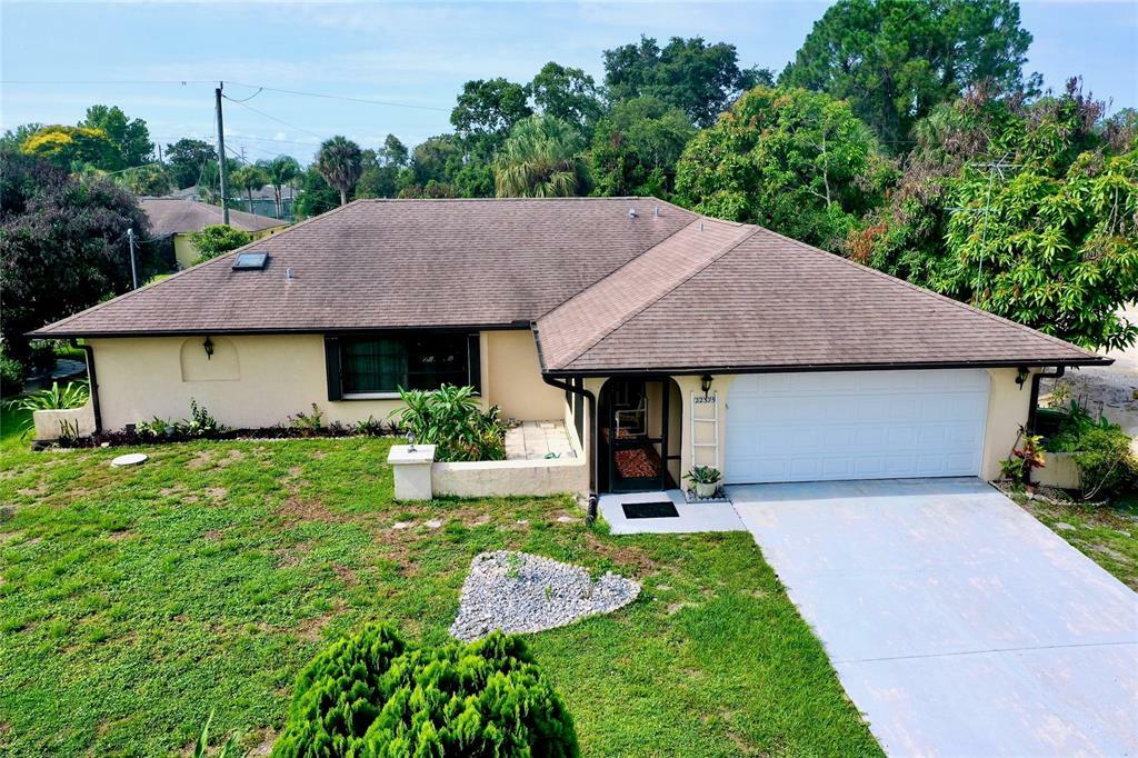 Property Photo:  22575 Tampa Avenue  FL 33952 