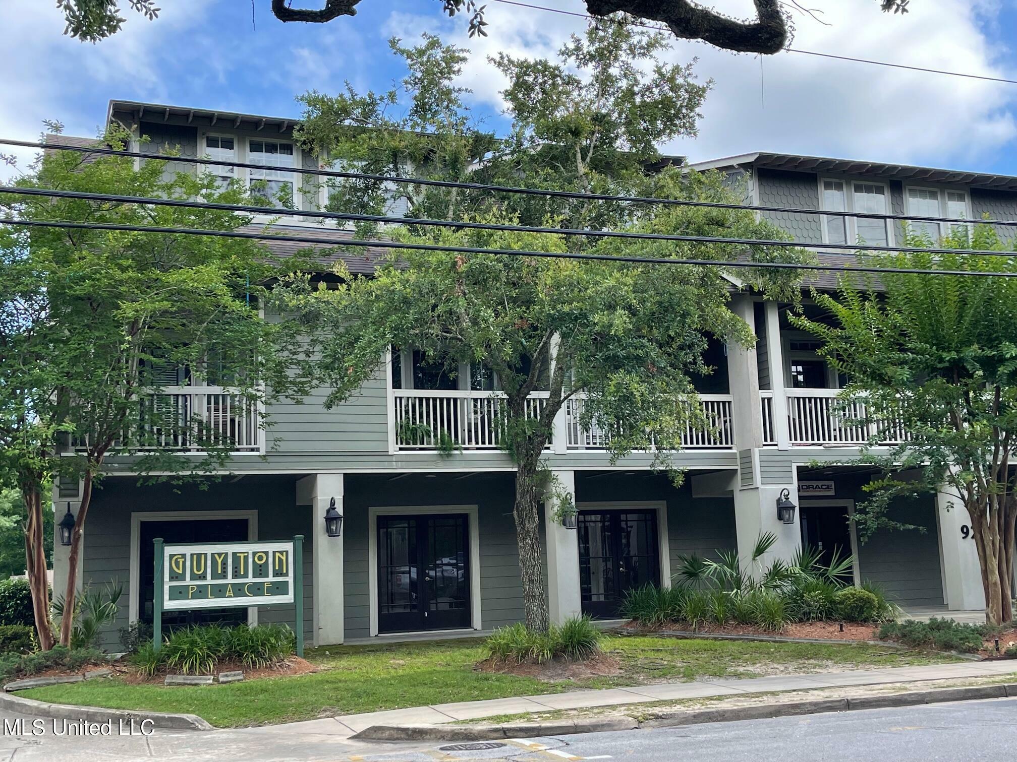 Property Photo: 922 Porter Avenue MS 39564