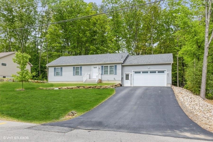 Property Photo: 10 Yvonne Street NH 03867