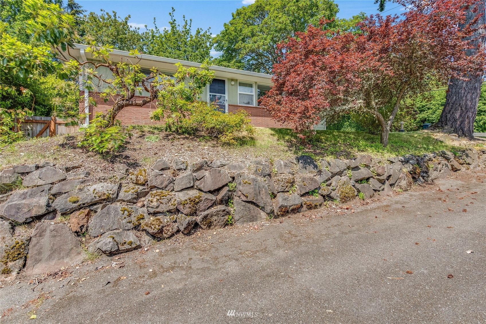Property Photo:  20805 10th Avenue S  WA 98198 