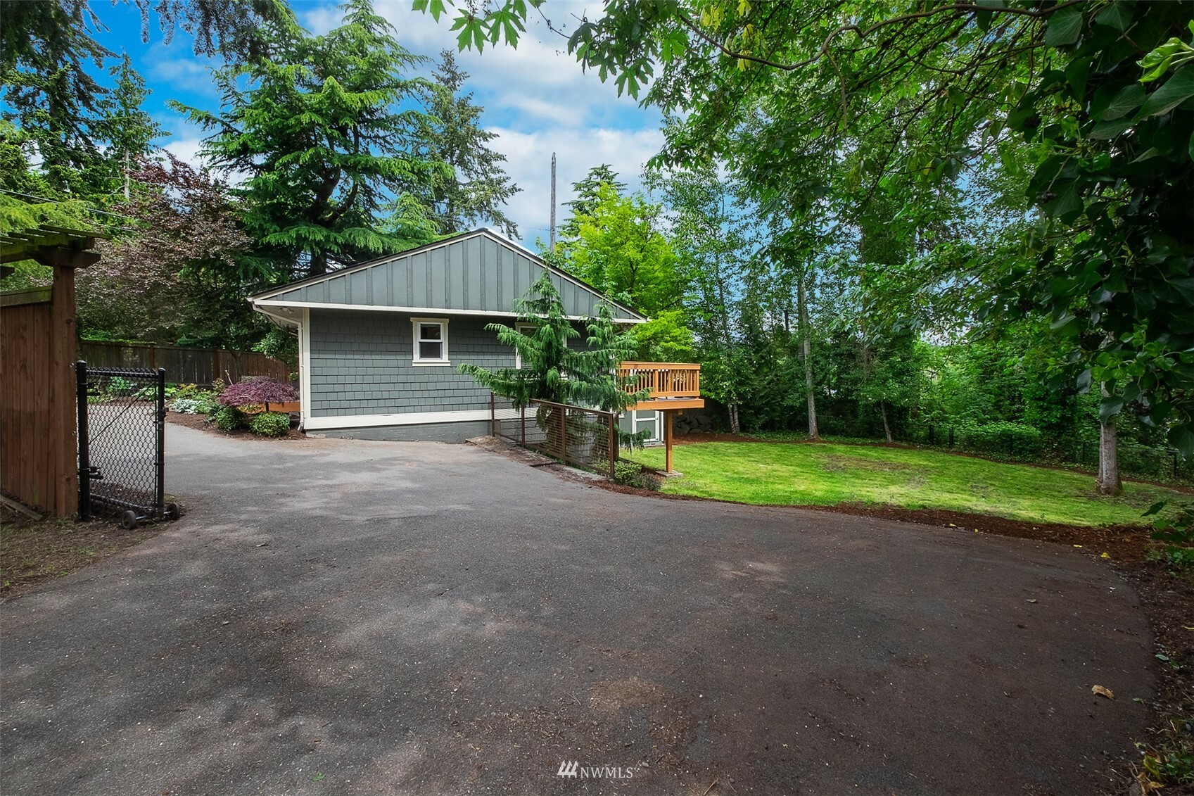 Property Photo:  10848 24th Avenue NE  WA 98125 