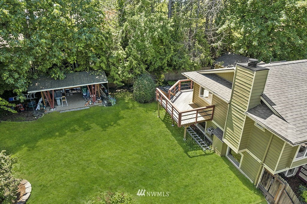Property Photo: 18814 111th Place SE WA 98055