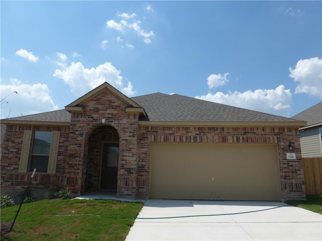 Property Photo:  7217 Ondantra Bend  TX 78744 