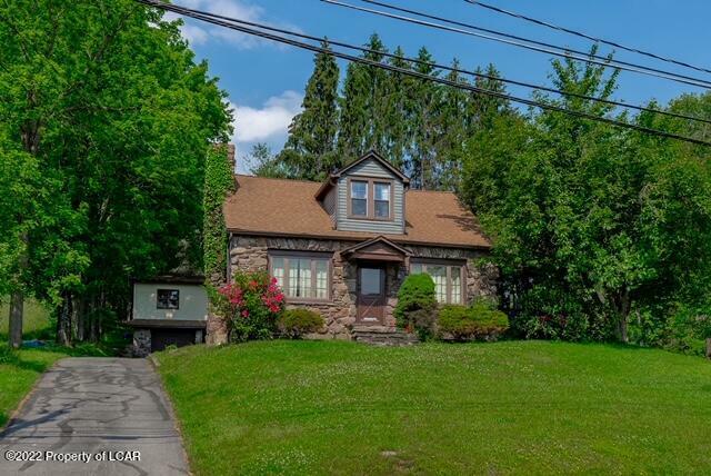 Property Photo:  530 Old Highway Road  PA 18612 