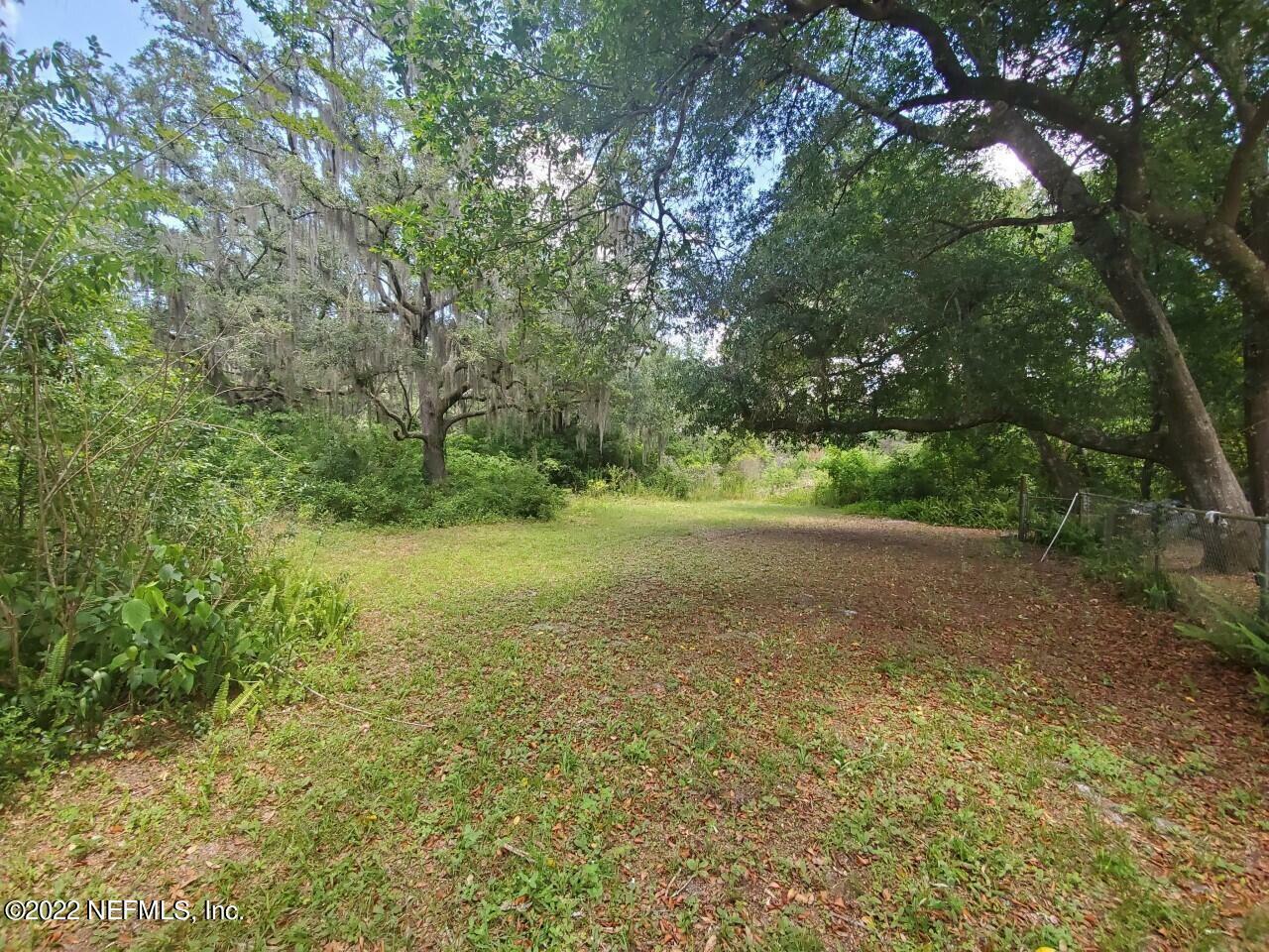 Property Photo:  306 Alabama Avenue  FL 32177 