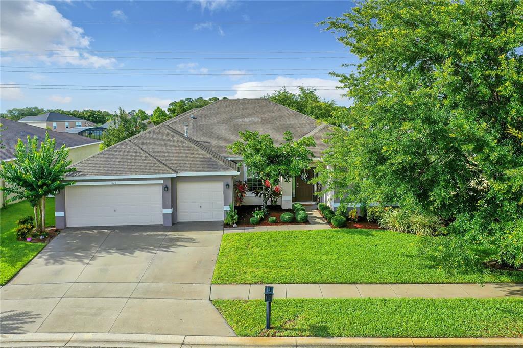 Property Photo: 369 Skyview Place FL 32766