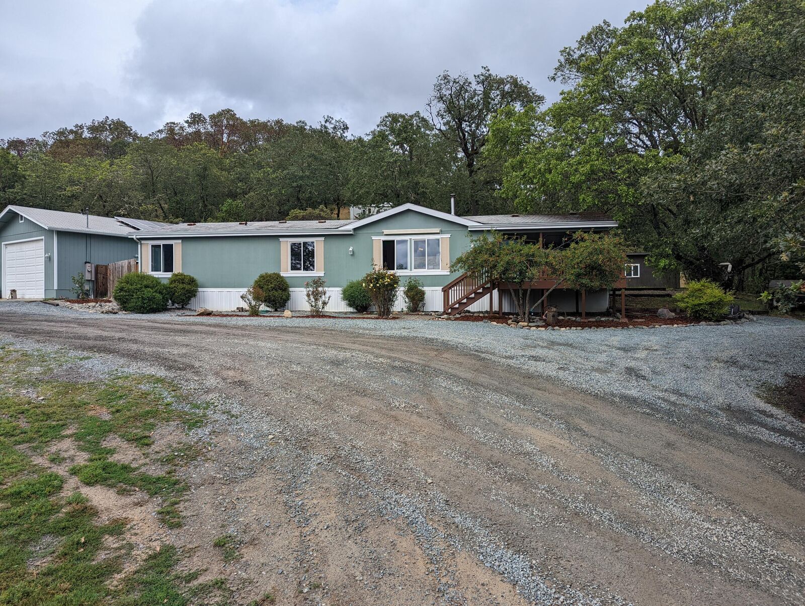 Property Photo: 321 Melissa Lane OR 97526