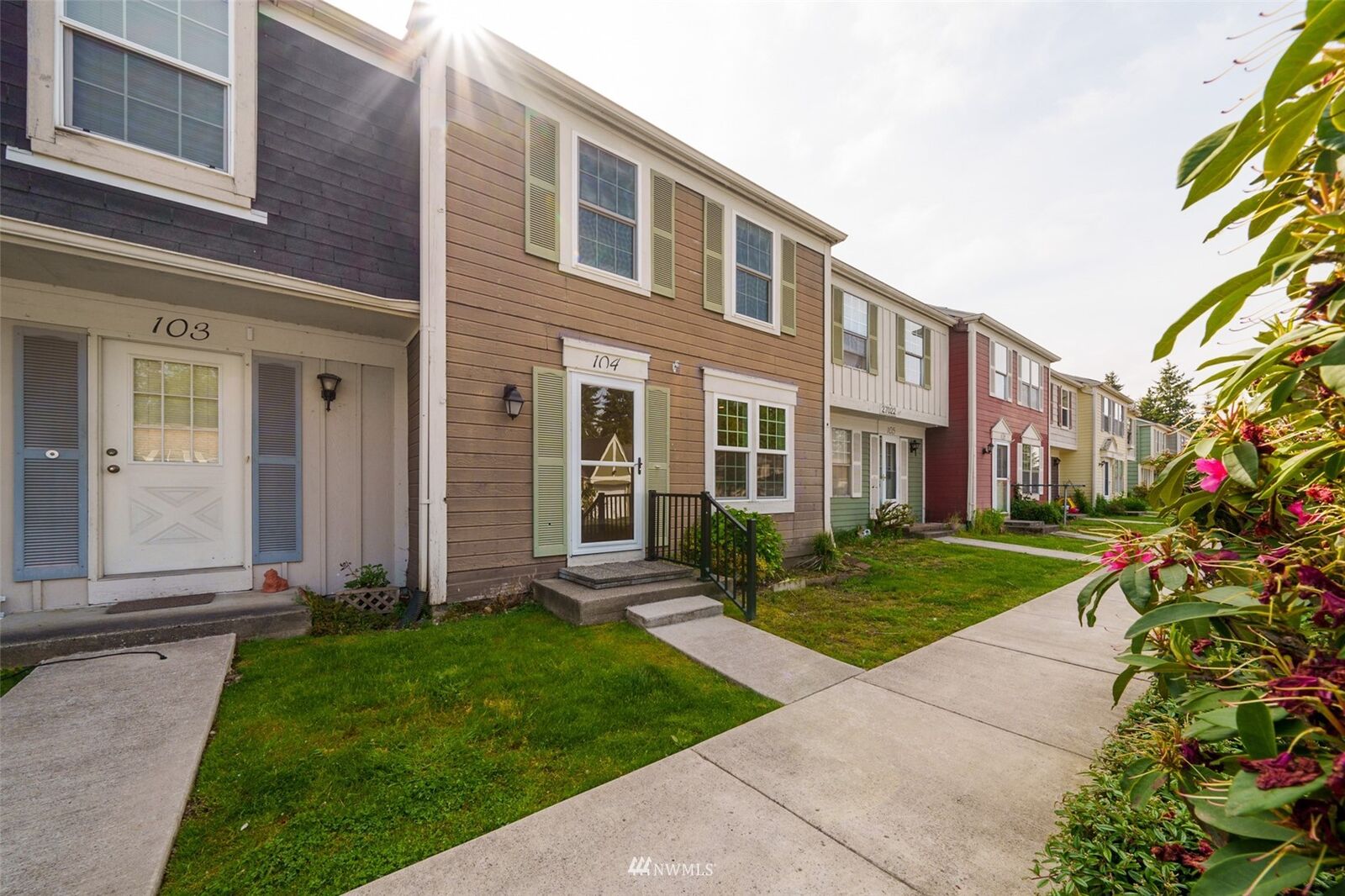 Property Photo:  27022 47th Avenue S 104  WA 98031 