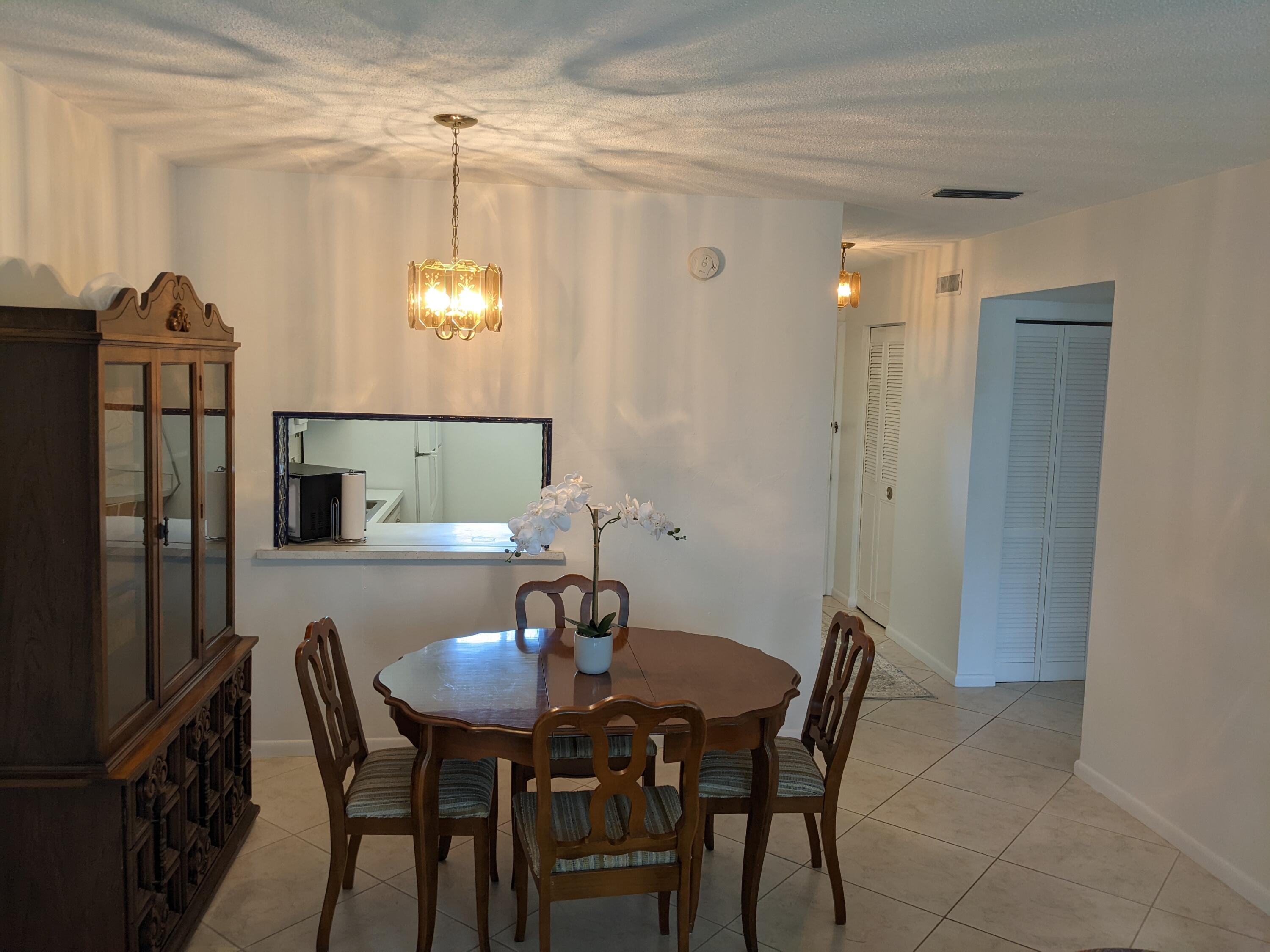 Property Photo: 2615 N Garden Drive 307 FL 33461