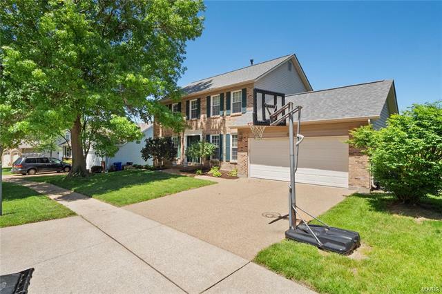 Property Photo:  1025 Remington Oaks Court  MO 63026 