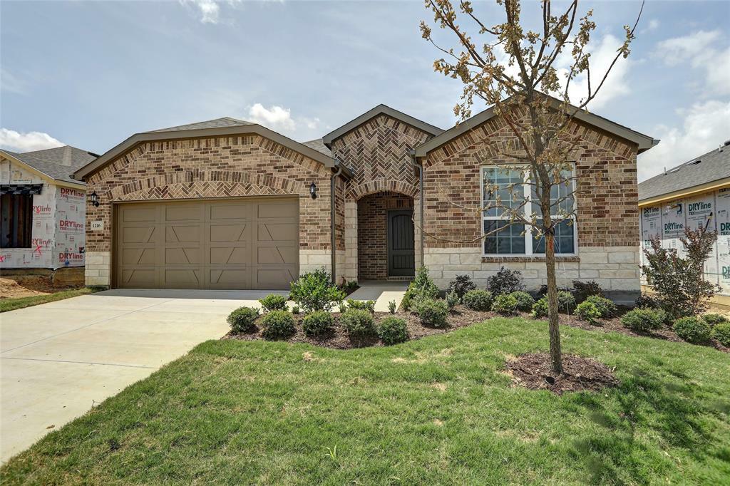 Property Photo: 1216 Old Glory Drive TX 76227