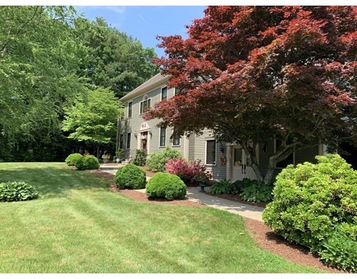 Property Photo: 5 Highview Dr MA 01569