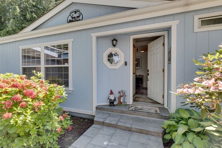 Property Photo:  11617 2nd Drive SE  WA 98208 