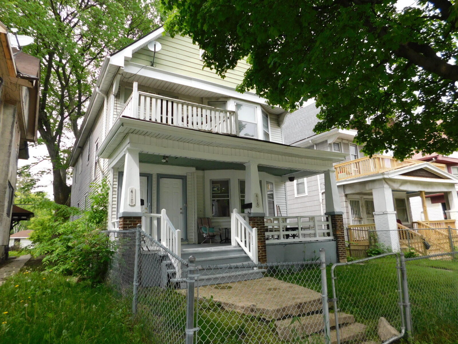 Property Photo:  416 W Keefe Ave 418  WI 53212 