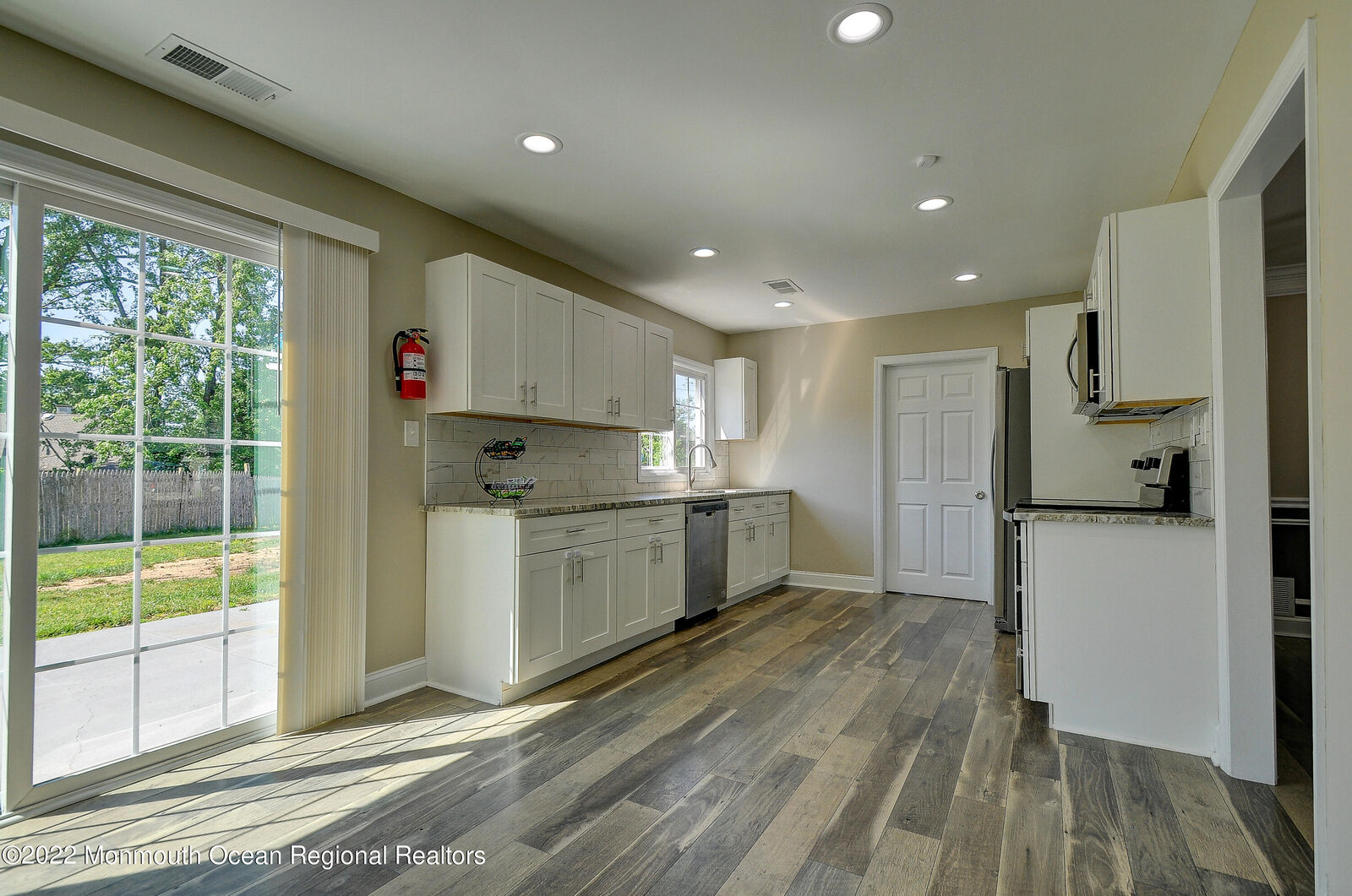 Property Photo:  24 Brooklawn Drive  NJ 08046 