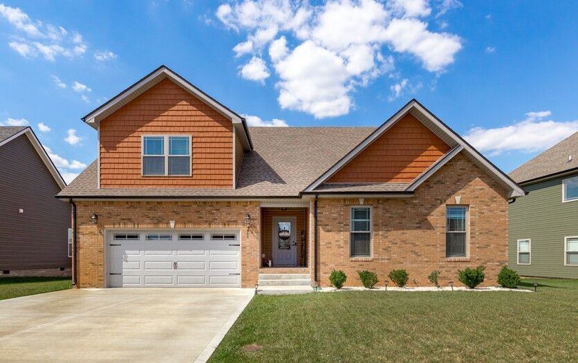 Property Photo:  711 Rushville Dr  TN 37042 