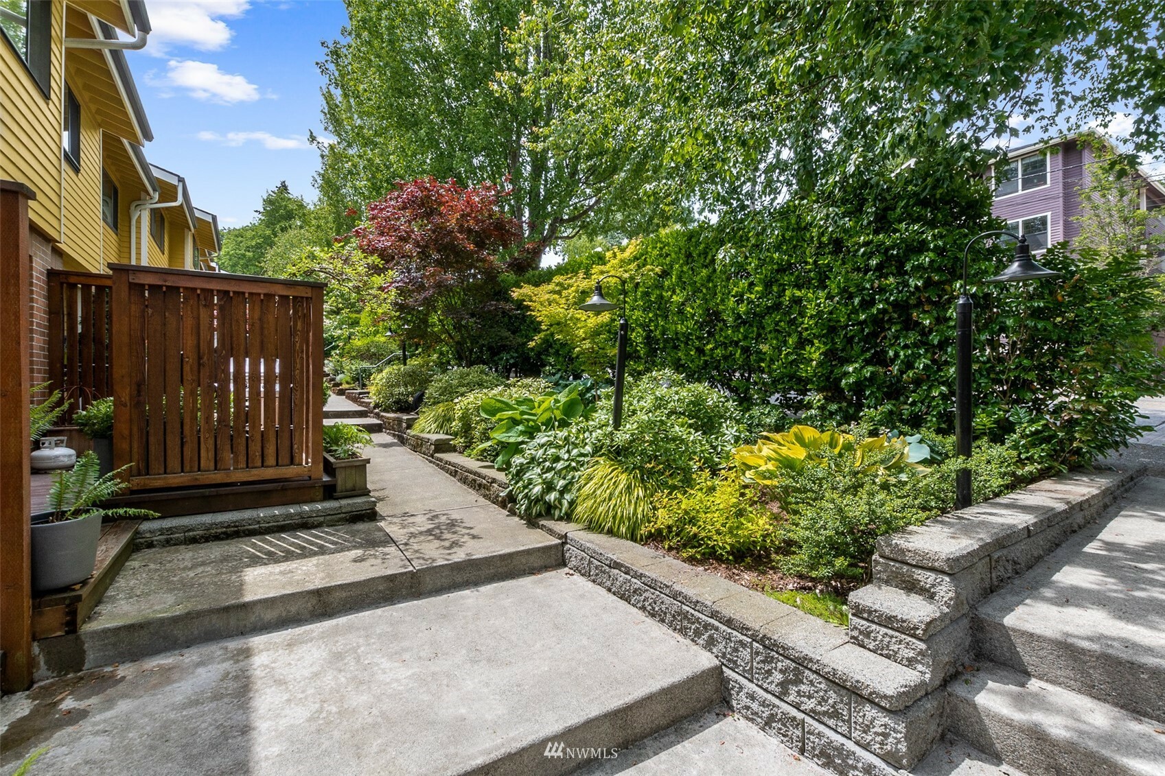 Property Photo:  2619 E Madison Street  WA 98112 