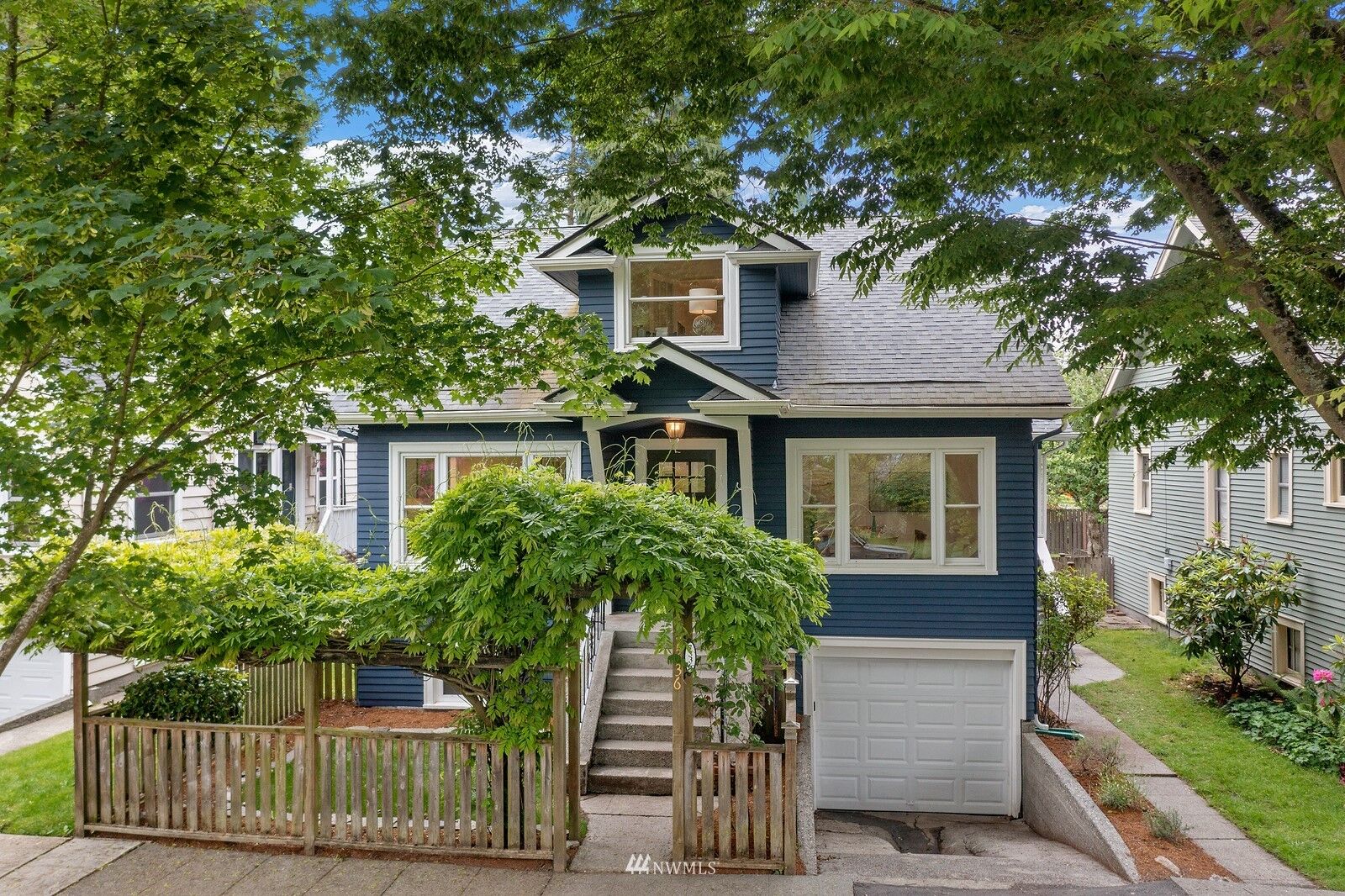 Property Photo:  7336 16th Avenue NE  WA 98115 