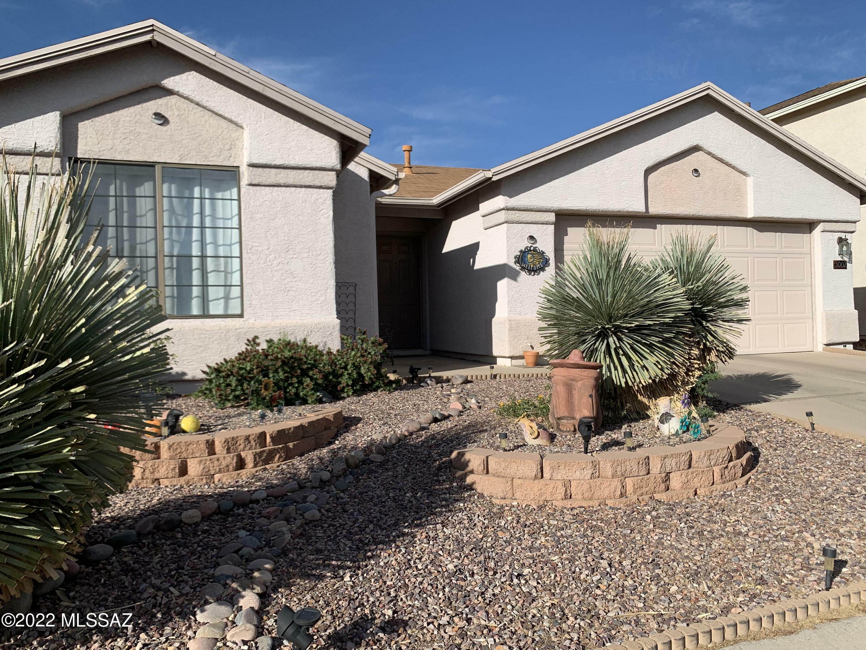 Property Photo:  3002 W Country Ranch Drive  AZ 85742 