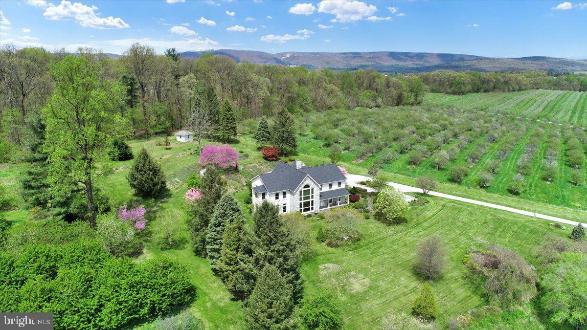 Property Photo: 280 Orchard View Road PA 17324