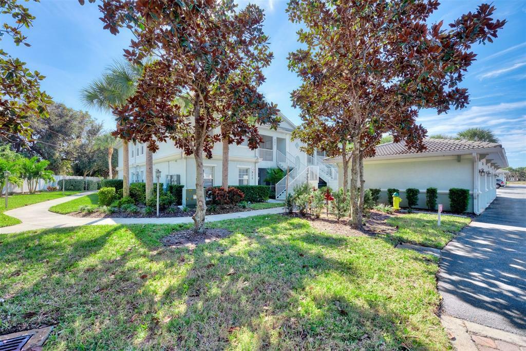 Property Photo:  300 Gardens Edge Drive 311  FL 34285 