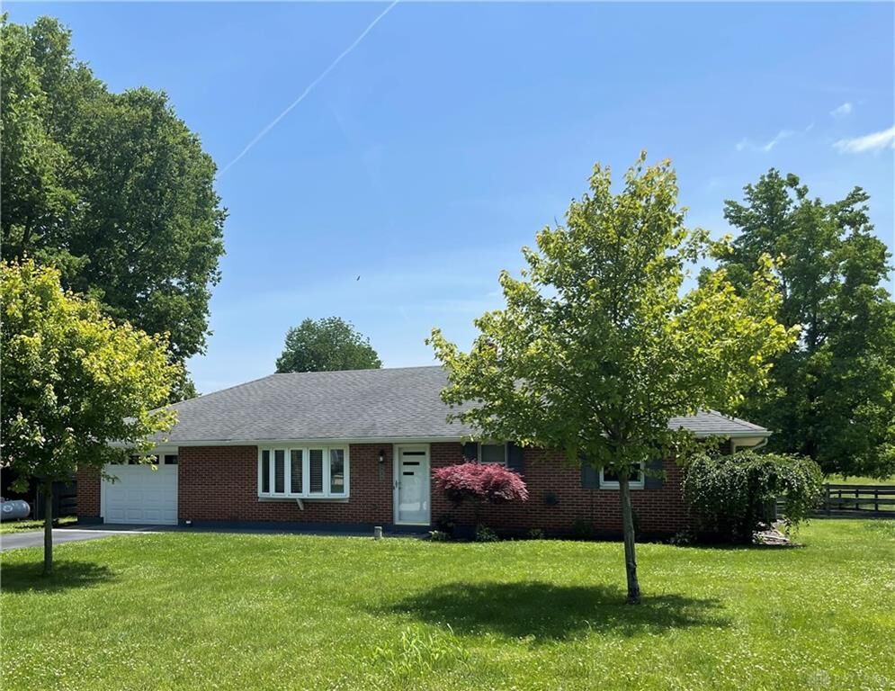 Property Photo: 258 N Alpha Bellbrook Road OH 45434