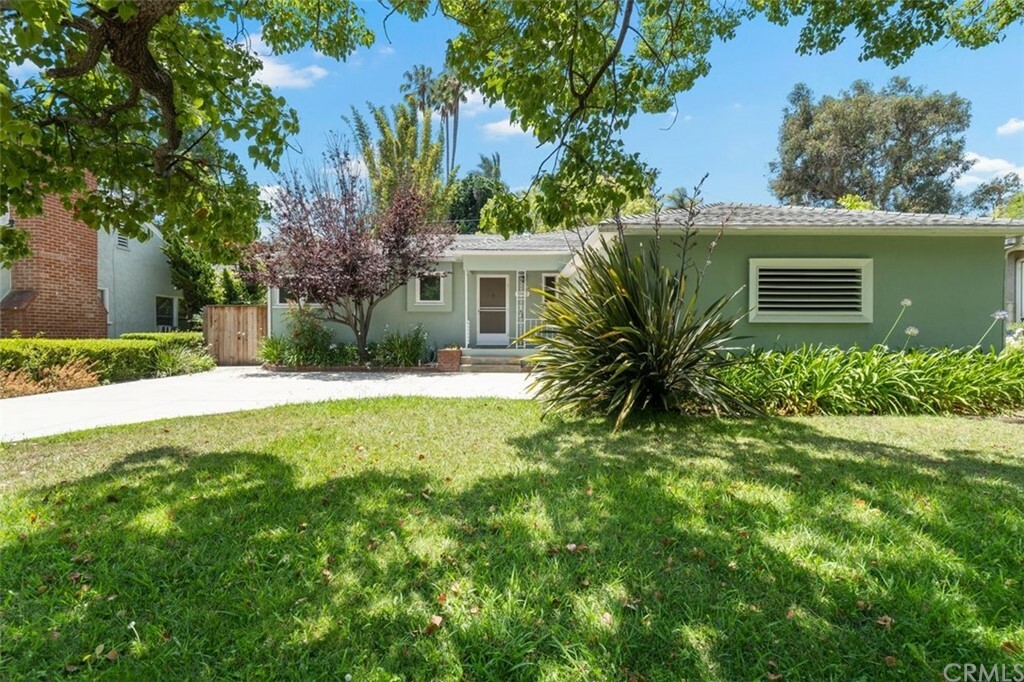 Property Photo:  5862 W 76th Street  CA 90045 