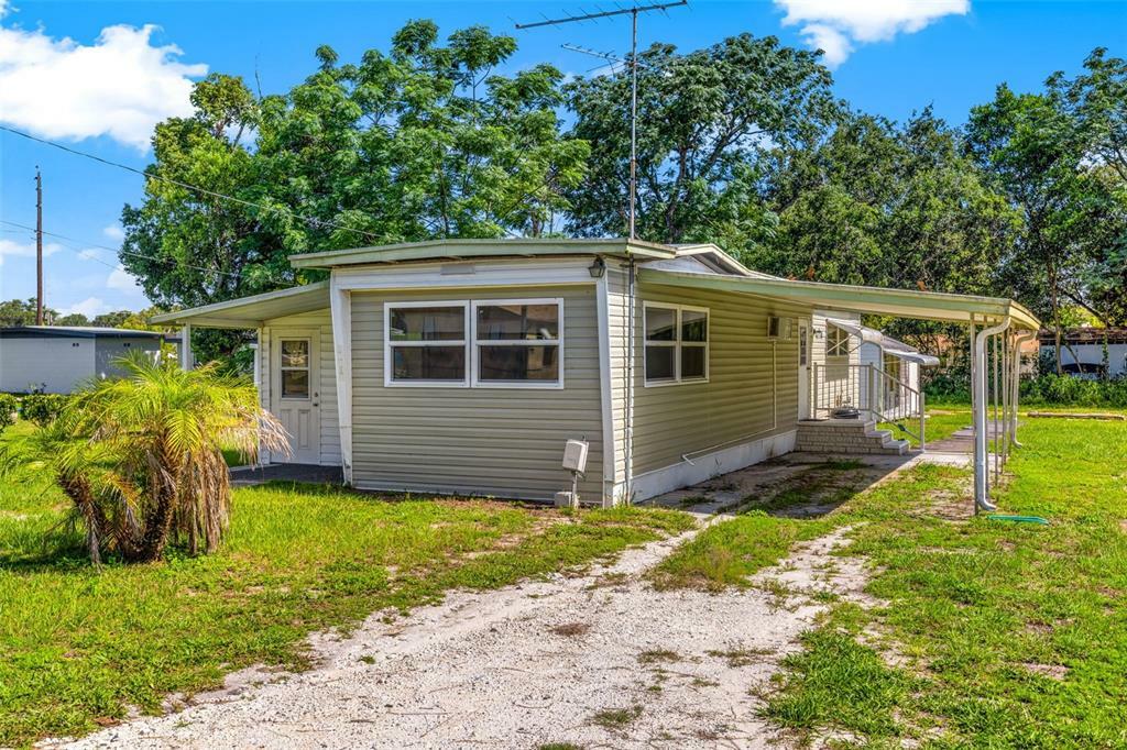 Property Photo:  39015 Kirkland Drive  FL 33542 