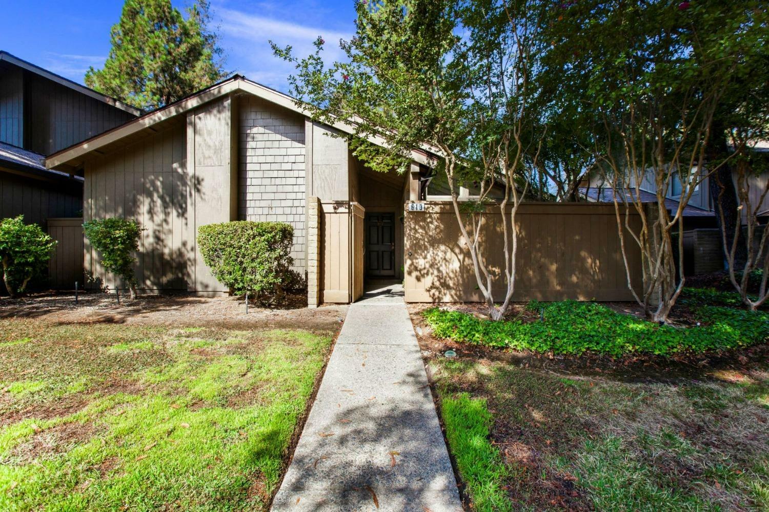 Property Photo:  613 E Ranch Road  CA 95825 