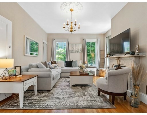 Property Photo: 20 Oak Street 2 MA 02129