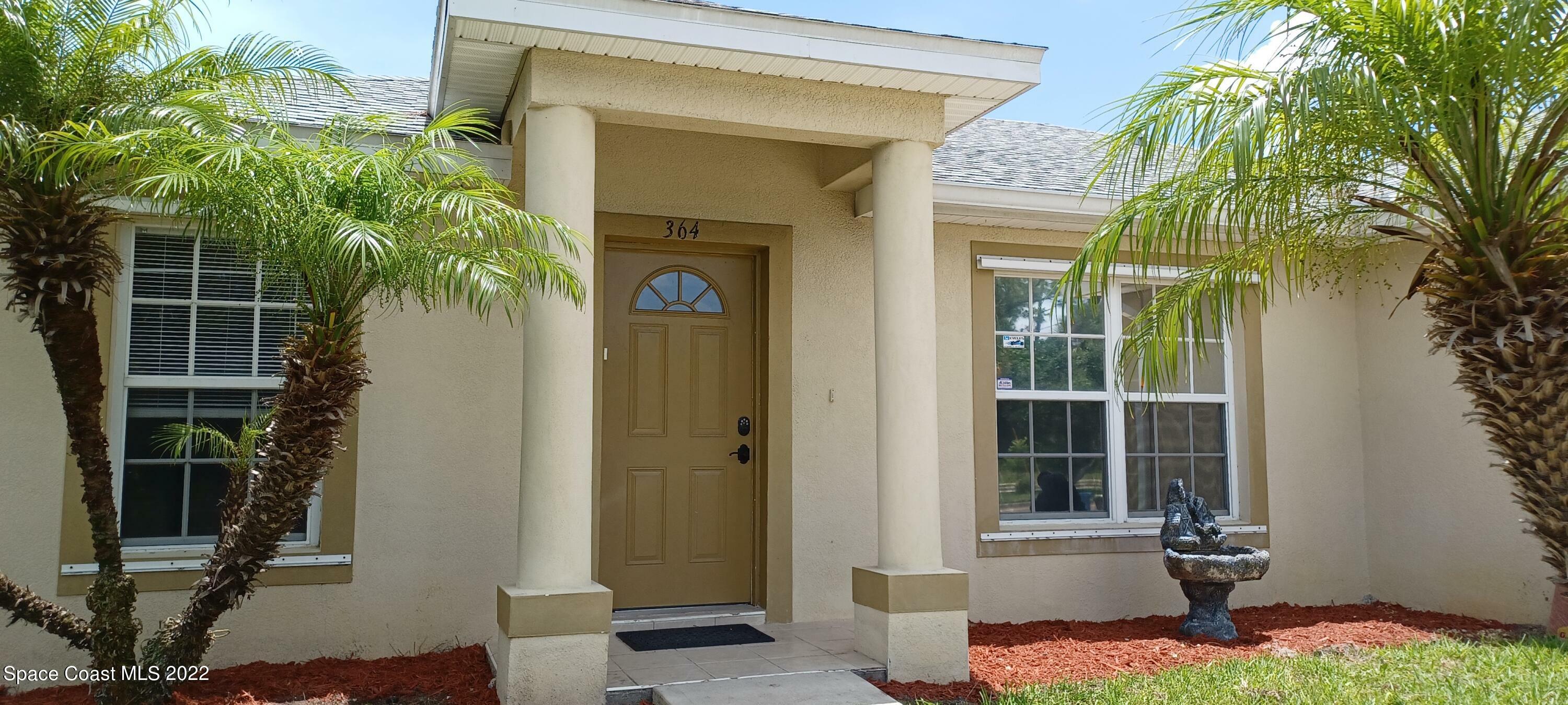 Property Photo:  364 Emerson Drive NW  FL 32907 