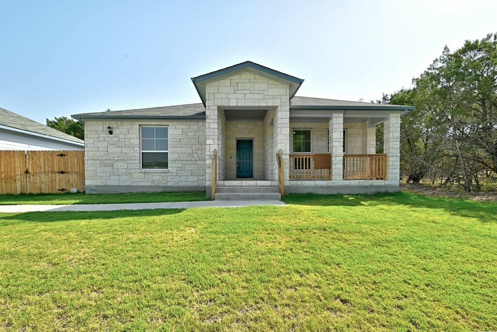 Property Photo:  21108 Greenpark Drive  TX 78645 