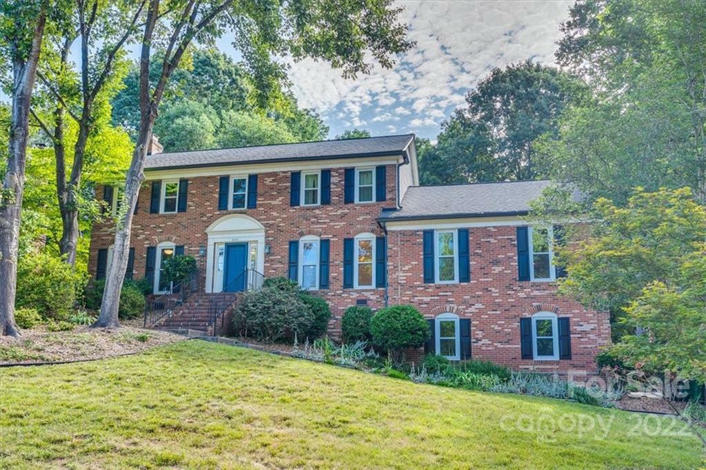Property Photo: 6641 Alexander Hall Drive NC 28270