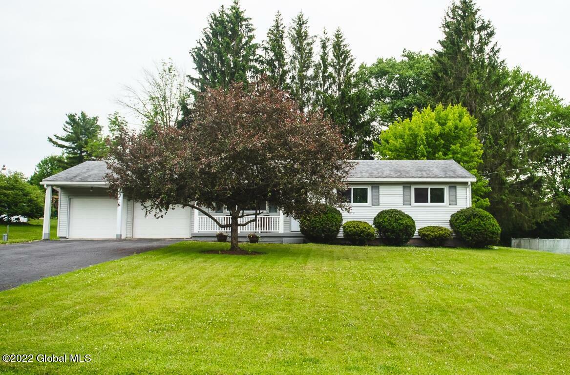 Property Photo:  152 S Country Ridge Drive  NY 12010 