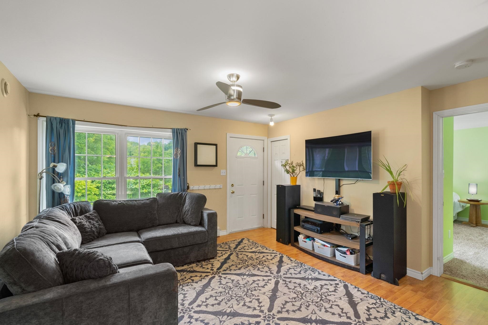 Property Photo: 31 Pleasant Street NH 03856