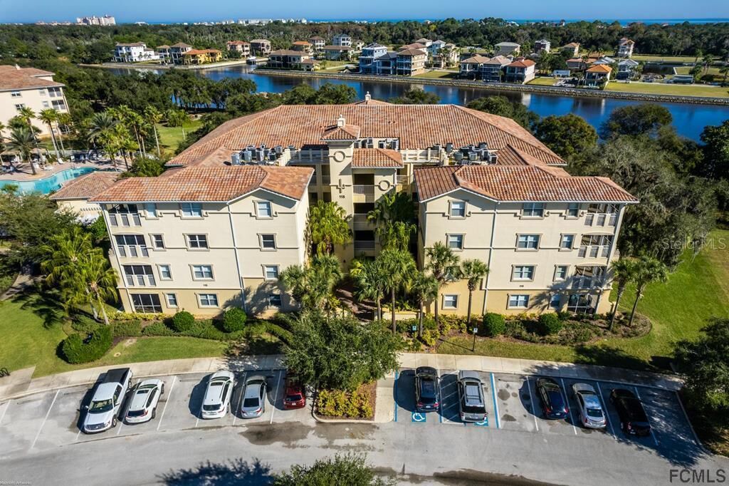 Property Photo: 115 Riverview Bend S 2146 FL 32137