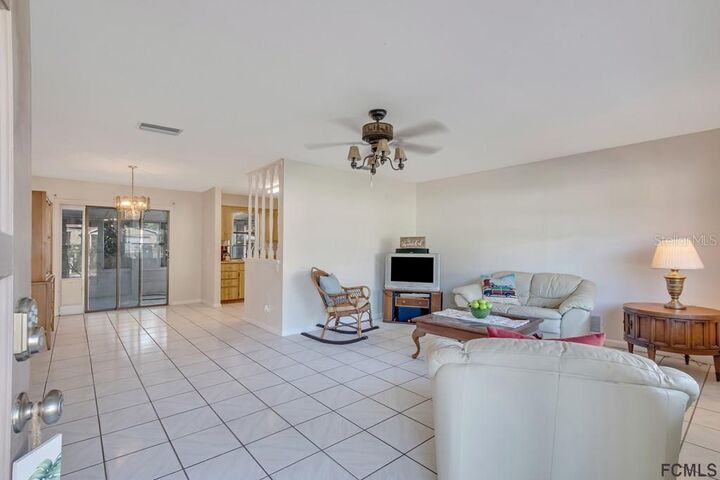Property Photo:  28 Blare Drive  FL 32137 