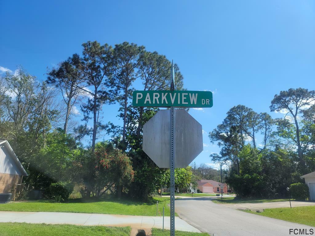 Property Photo:  113 Parkview Drive  FL 32164 