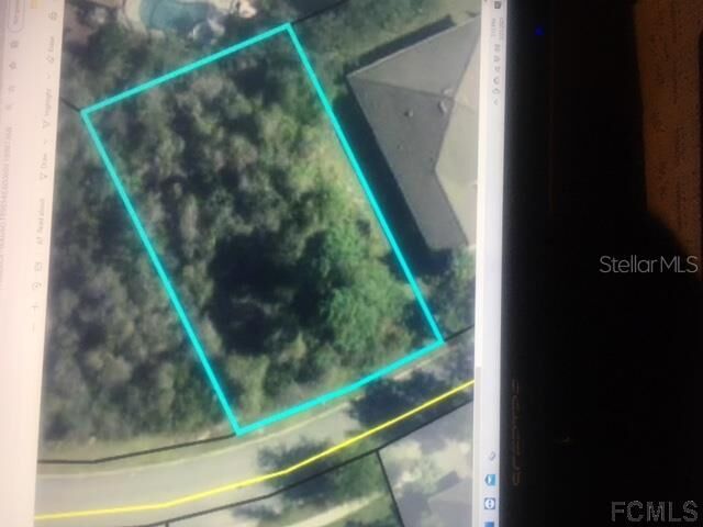 Property Photo:  6 Park Lane N  FL 32137 