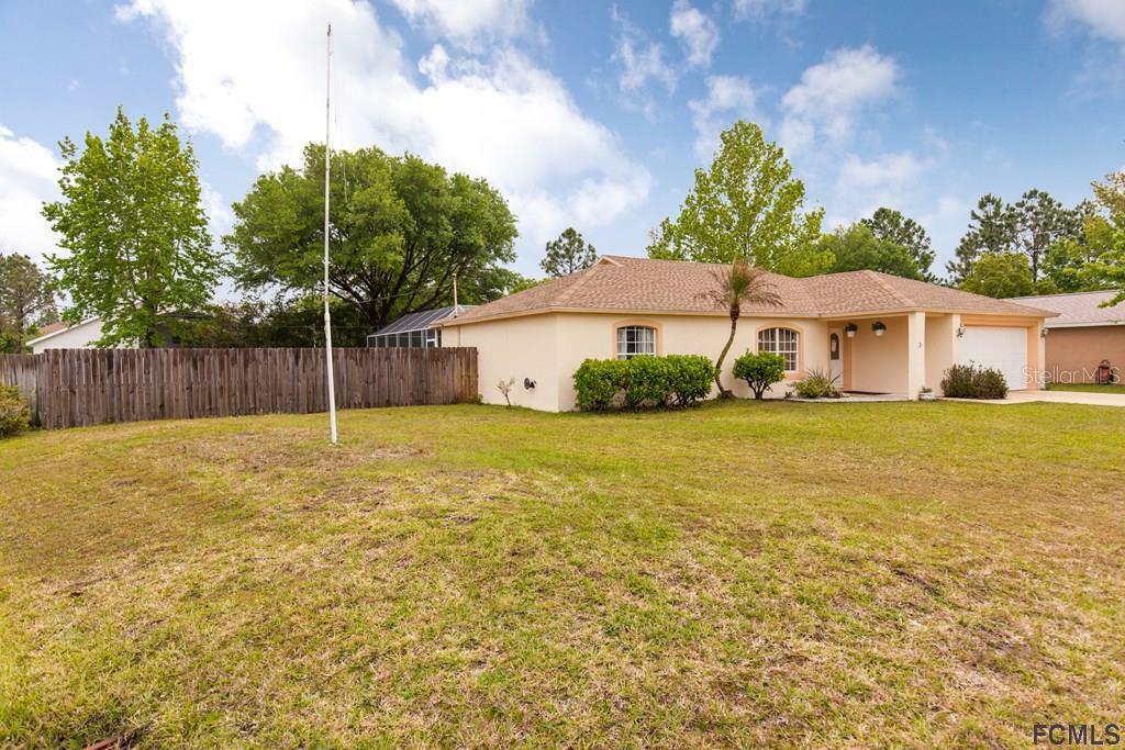 Property Photo: 3 Ultra Place FL 32164