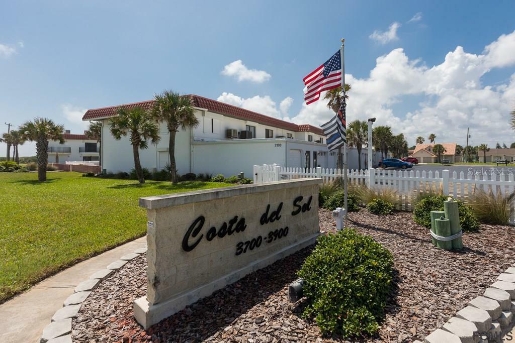 Property Photo: 3900 Ocean Shore Boulevard 10 FL 32136