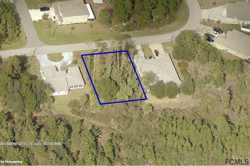 Property Photo:  24 Lindsay Drive  FL 32137 