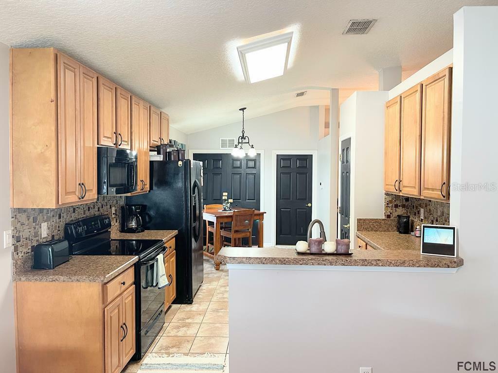 Property Photo:  224 Pine Arbor Circle  FL 32084 